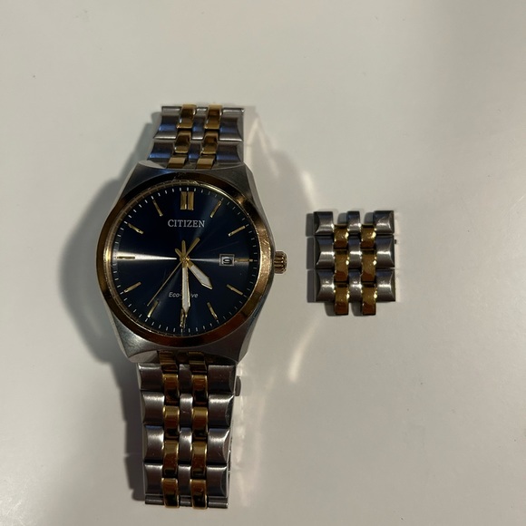 Citizen eco drive Men’s stainless steel watch - Picture 1 of 3